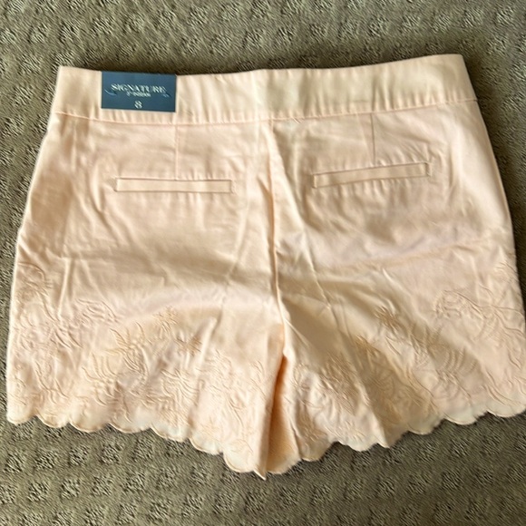 Ann Taylor Factory Embroidered Scallop Shorts - Picture 6 of 9